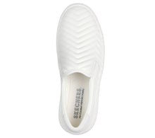 Load image into Gallery viewer, WOMEN'S COURT BREAK