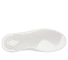 Load image into Gallery viewer, WOMEN'S COURT BREAK