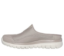 Load image into Gallery viewer, WOMEN'S GRACEFUL
