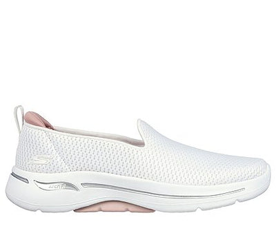 WOMEN'S GO WALK ARCH FIT