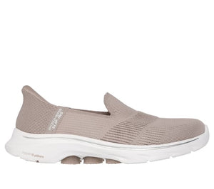 WOMEN'S GO WALK 7