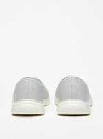 WOMEN'S ON-THE-GO FLEX