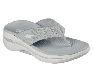 WOMEN'S GO WALK Arch Fit Sandal - Luminous