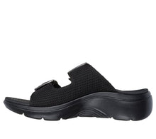Load image into Gallery viewer, WOMAN&#39;S GO WALK ARCH FIT 2.0 SANDAL
