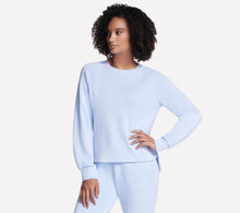 Load image into Gallery viewer, WOMEN&#39;S SKECHLUXE ELEVATE CREWNECK
