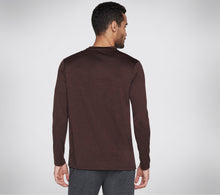 Load image into Gallery viewer, MEN&#39;S CLOTHING ON THE ROAD LONG SLEEVE
