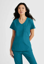 Load image into Gallery viewer, WOMEN&#39;S 1PKT VNK TUCK IN TOP SCRUBS
